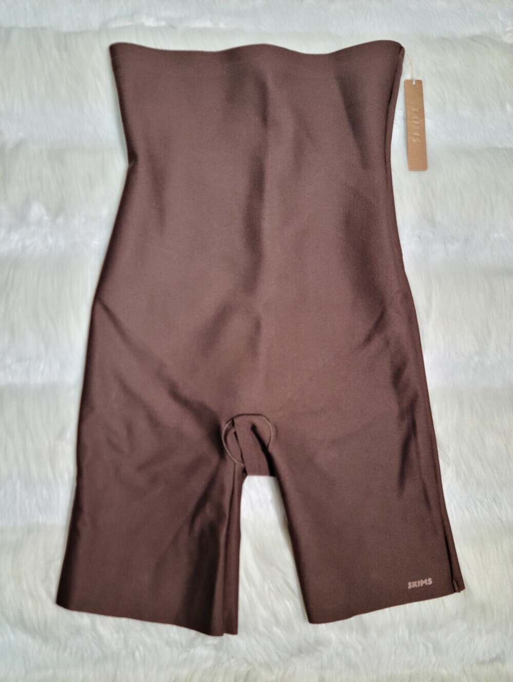 SKIMS Body Core Sculpt High Waisted Mid Thigh Shorts Brown Cocoa Women Large NEW
